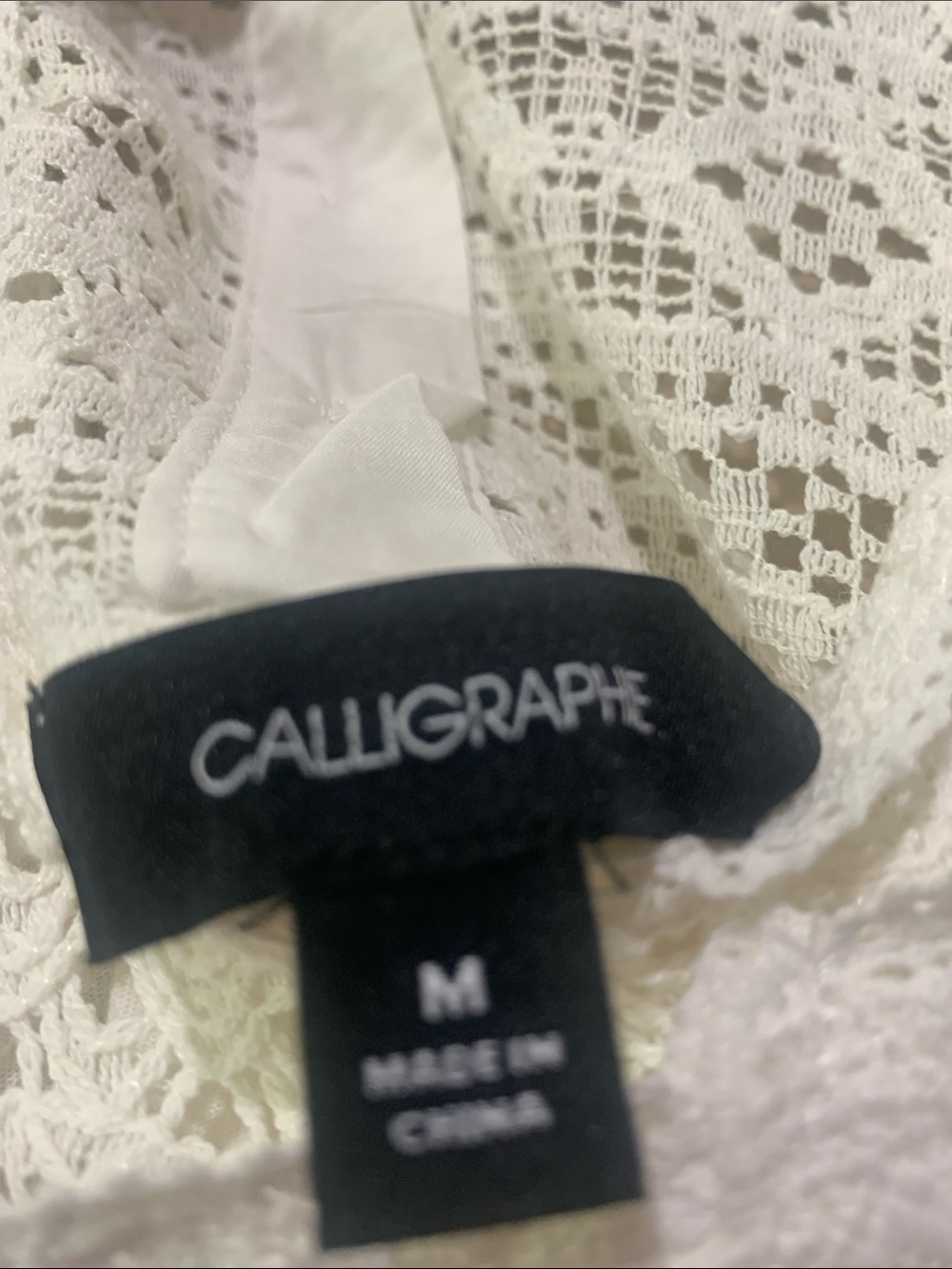 Anthropologie Calligraphie size M White Lace Yoke Flutter Sleeve Top NWT - Picture 5 of 6